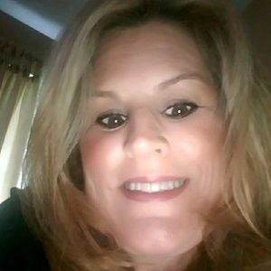 Meet your Posher, Karolyn